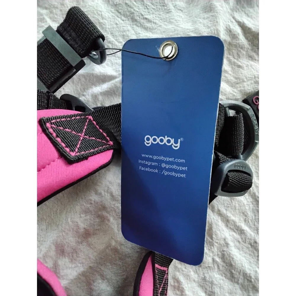 Gooby Escape Free Dog Harness Magenta Size Large Neoprene